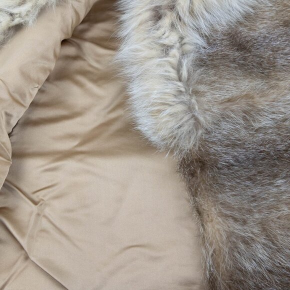Modern Luxe Faux Fur Vest 🤎 Tan + Cream Collar - Picture 9 of 10